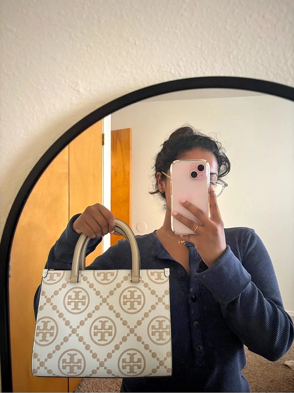 Tory Burch T Tory Burch T Monogram Contrast Embossed Small Tote T Monogram